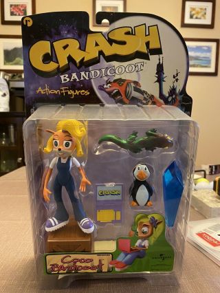 Rare Crash Bandicoot Series 1 Figure Coco Bandicoot