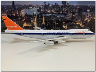 1/400 Aeroclassics Viasa Boeing B 747 - 273C N749WA 5
