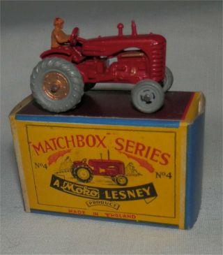 Script Box 1950s.  Moko.  Matchbox.  Lesney,  4 Massey Harris Tractor.  Bxd.