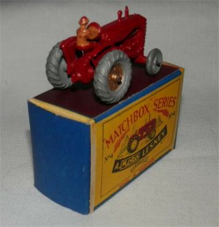 SCRIPT Box 1950s.  MOKO.  Matchbox.  Lesney,  4 Massey Harris Tractor.  Bxd. 5