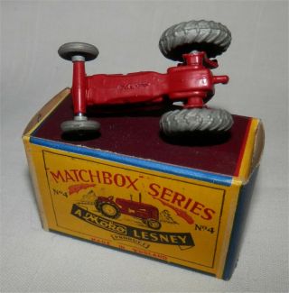 SCRIPT Box 1950s.  MOKO.  Matchbox.  Lesney,  4 Massey Harris Tractor.  Bxd. 6