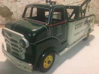 Marx Cities Service Towing Service Wrecker Truck 50’s.  Very,