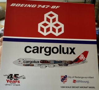 Jc Wings 1/200 Cargolux Boeing 747 - 8f Lx - Vcm Cutaway Livery Diecast Metal Xx2709