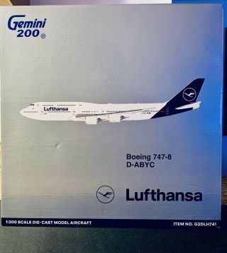 Gemini Jets 1:200 Lufthansa Boeing 747 - 8 D - Abyc G2dlh741
