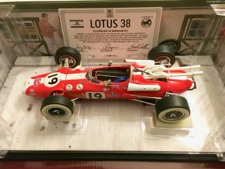 Carousel 1 5204 1:18 Jim Clark 19 Lotus 38 1966 Indy 500 Limited Edition