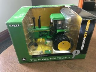 Ertl 1/16 Scale Precision Key Series 1 John Deere 4430 Row - Crop Tractor