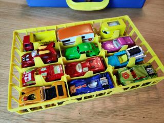Vintage MATCHBOX Carry Case with 48 Cars/Vehicles 4