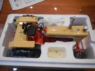 Case 930 Comfort King Tractor,  1/16 Ertl Precision Series 12