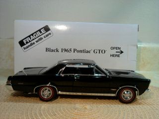 DANBURY 1965 PONTIAC GTO.  RARE BLACK COUPE.  1:24.  NIB.  DOCS.  UNDISPLAYED 5