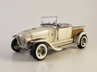 Danbury 1929 Ford " Ala Kart " Roadster / George Barris W/ Paperwork 1:24