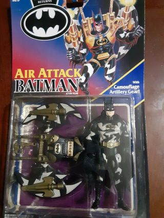 Kenner Batman Returns: Air Attack With Camoflage Artillery Gear Action Figure