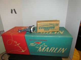 Vintage B/o Toy Fleetline Marlin Boat With Evinrude Outboard Motor All Boxe