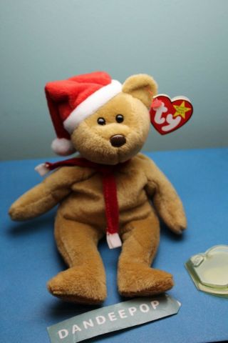 Ty Retired Beanie Baby 1997 Christmas Holiday Teddy Bear Style 4200