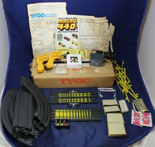 Tyco Magnum 440 - X2 Slot Car 6 - In - 1 Racing Track W/ (2) Corvettes - Vintage