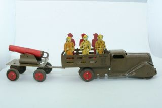 Marx Army Soldier Truck W/gun And 6 Infinitary - Pressed Steel - Usa - 1930s