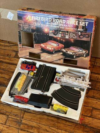 Vintage 1985 Speed Firebird Road Race Set Slot Car Battery Operated Track