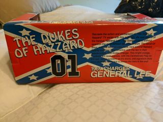 AMERICAN MUSCLE THE DUKES OF HAZZARD 1969 CHARGER GENERAL LEE Model Car 3