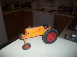 Minneapolis Moline Rte Toy Tractor (white,  Oliver) 1/16 Custom Made