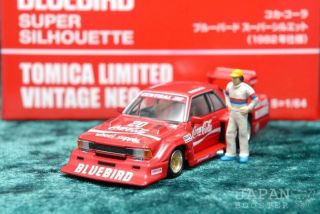 [tomica Limited Vintage Neo 1/64] Coca Cola Bluebird Silhouette 1982 (red)