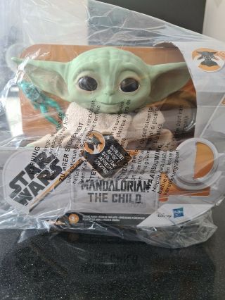 Star Wars The Child Talking Plush Toy Baby Yoda Hasbro The Mandalorian
