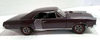 1967 Pontiac Gto Hard Top Danbury 1:24 Plum Mist Nib