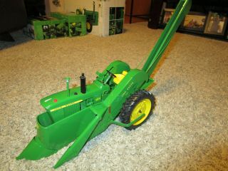 John Deere Farm Toy Precision Custom 3010 Tractor Eska Carter Corn Picker 1 Off