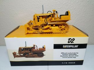 Caterpillar Cat D2 With Tool Bar Blade - Speccast 1:16 Scale Model Cust782