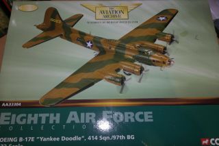 Corgi Aviation 1:72 Boeing B - 17g Flying Fortress Yankee Doodle 414 Sqn 97th Bg