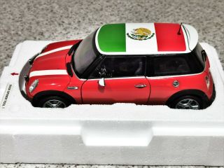Kyosho 1/18 Scale Bmw Mini Cooper S - Mexican Flag Roof -