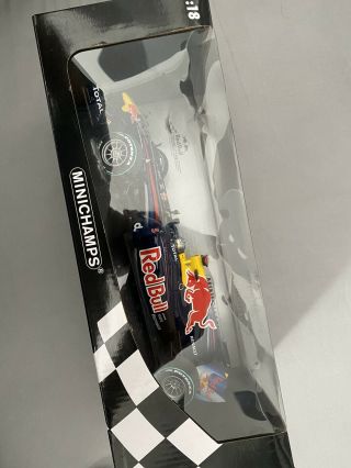 Minichamps Red Bull Rb6 Abu Dhabi Gp 2010 F1 World Champion - S Vettel 1/18