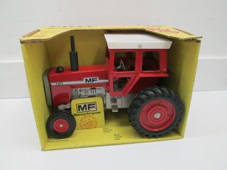Massey Ferguson 1105 Red Wheels,  Box