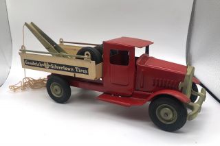1930s METALCRAFT CORP Pressed Steel Goodrich Silverton Tow Truck w/Boom & Hook 3