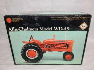 Allis - Chalmers Model Wd - 45 Tractor Precision Series Ertl 13101 1:16 Scale Nib