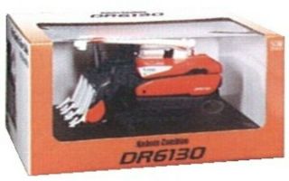 Kubota Dionith Dr6130 Combine Miniature Model 1/32 Scale Model