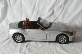 1:12 Scale Diecast Kyosho BMW Z4 Silver Convertible.  and. 2