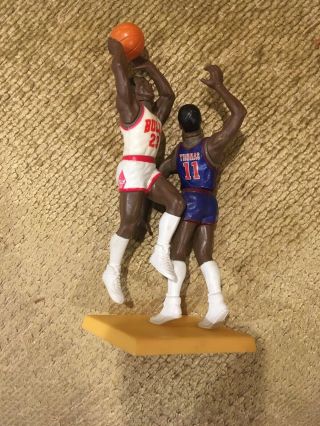 Michael Jordan & Isiah Thomas Basketball 1989 Starting Lineup Figure,  One On One