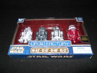 Star Wars Disney Park Droid Factory 4 - Pack 3 - 3/4 " Mib R2 - Q2,  R4 - M9,  R5 - X3
