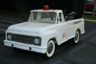 Lil Beaver Tow Service Truck Wrecker - pressed steel - Made in Canada 3rd listed 3
