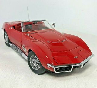Danbury 1969 Corvette Convertible - Box Papers - Limited Edition - Monza Red