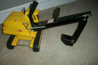 tonka front digger excelent shape tracks soft inside use only wow. 2
