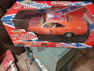 Ertl " The Dukes Of Hazzard " - 1969 Charger " General Lee " Raceday Edition 1:18