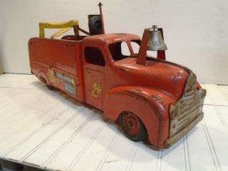 Marx Ride On Fire Truck - No.  6 VFD 1940s 2