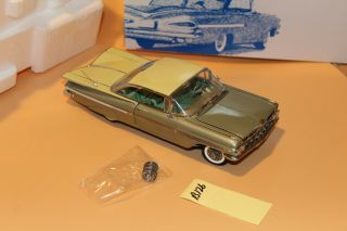 B126 West Coast Precision Diecast 1959 Chevrolet Impala 1:24 Green 0363/1500
