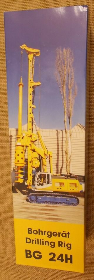 Bauer Bg 24h Drill Rig 1:50 Die Cast With Factory Box Slightly