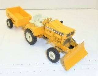 Ertl 1/16 Scale Allis - Chalmers B - 112 Toy Lawn/garden Tractor With Cart