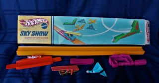 Hot Wheels Redline Sky Show Track Set Metallic Gold See Pictures