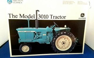Ertl John Deere 3010 Tractor 2 Precision Series