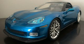 Jada Toys Diecast 2009 Chevrolet Corvette Zr1 C6 1:18 Scale Model Blue