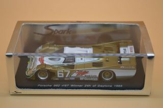 Spark S0939 - 1:43 Scale Model Of A Porsche 962 - No 67 Winner 24h Daytona 1989