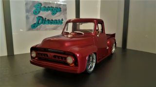 1/18 (modified) 1953 Ford F100 Custom Pickup Truck By Road Signiture (mib)